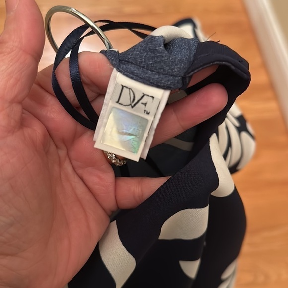 DVF Diane Von Furstenberg vacation Harriet geometric print navy blue dress - Picture 8 of 8